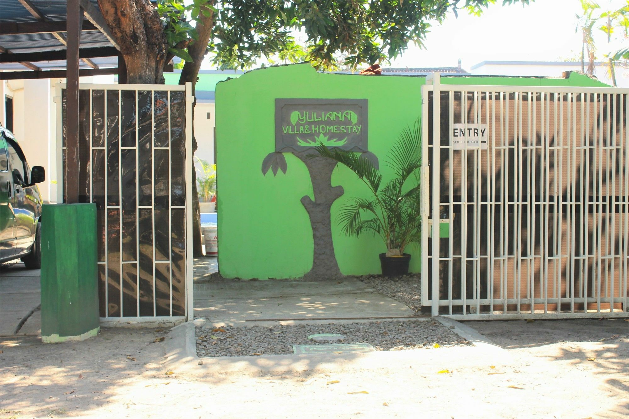 Yuliana Homestay Sanur  Exterior photo